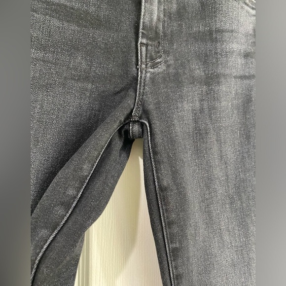 Mother The Weekender Fray Jeans In Deep End Dark Gray Wash Size 24 Flare - Picture 6 of 14